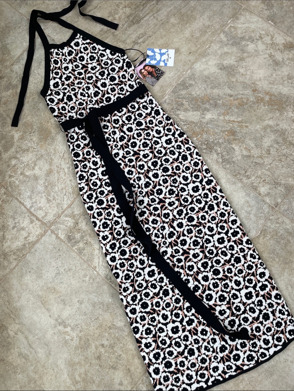NWT Diane Von Furstenberg Black & White Floral Halter Maxi Dress with Belt